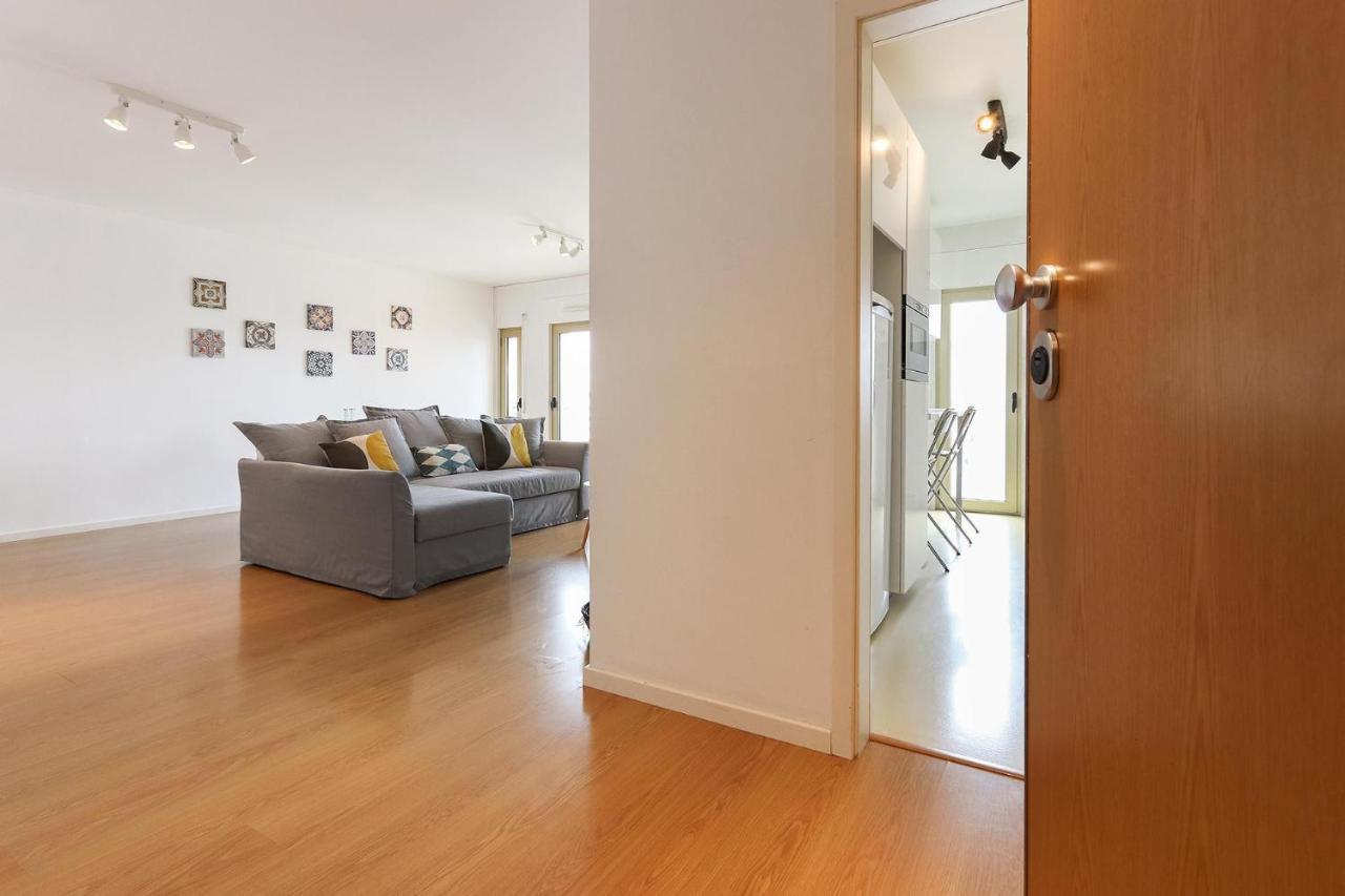 Modern & Bright Avenidas Novas By Homing Lisboa Extérieur photo