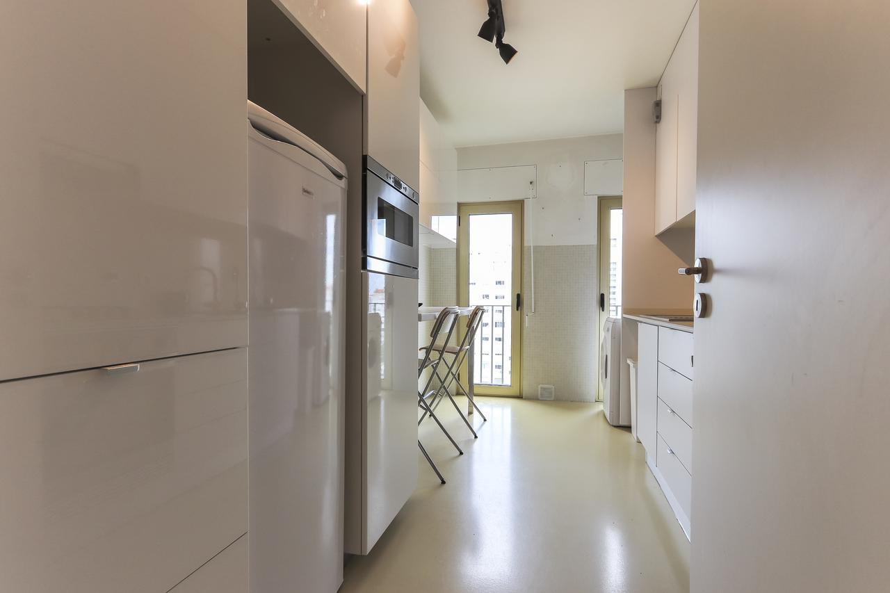 Modern & Bright Avenidas Novas By Homing Lisboa Extérieur photo